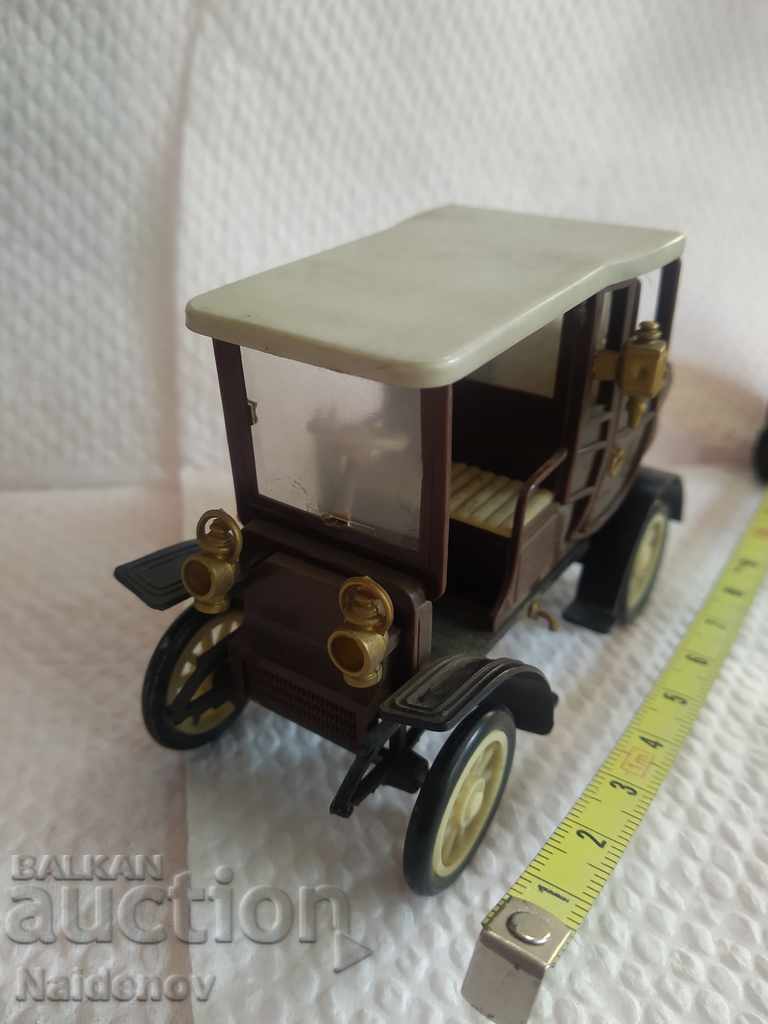 Trolley from Soc Czechoslovakia Igra Prague Velox 1:36 with price 19.99 BGN | € 10.22 Trolley from Soc Czechoslovakia Igra Prague Velox 1:36 with price 19.99 BGN | € 10.22