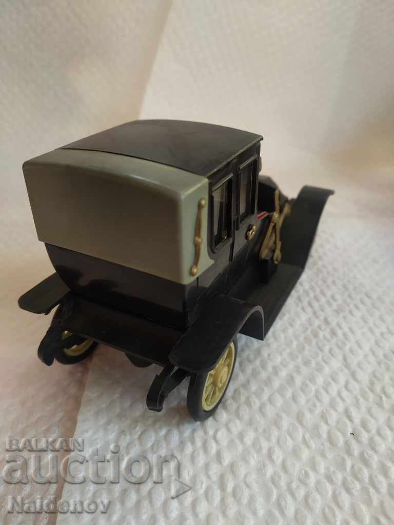 Auction Shopping cart from Czechoslovakia Igra Praga Charon 1:36 Auction Shopping cart from Czechoslovakia Igra Praga Charon 1:36