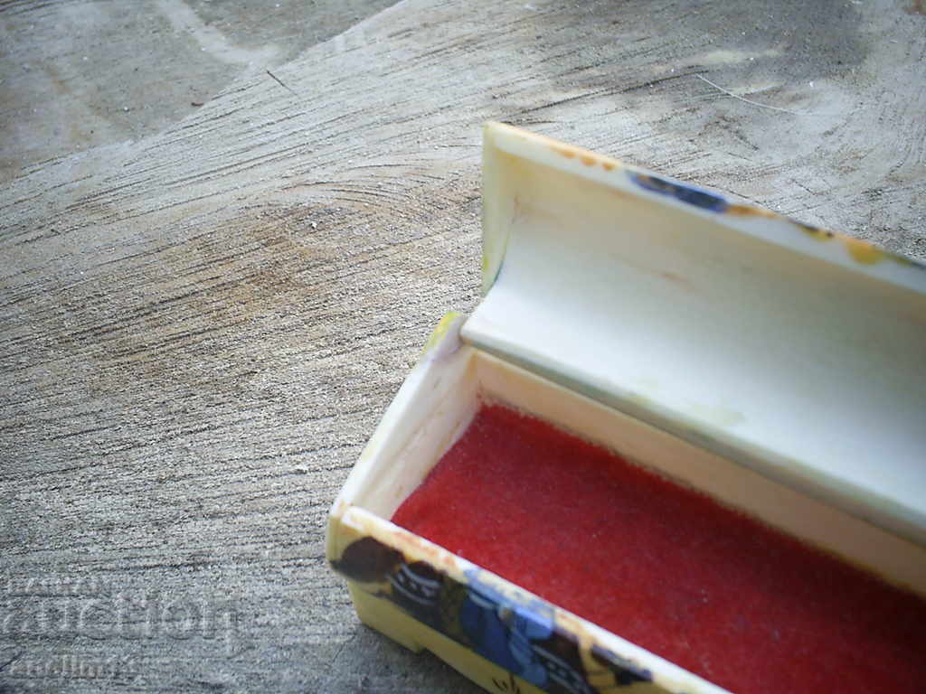 OLD HAND-PAINTED BOX JEWELRY BOX - 6
