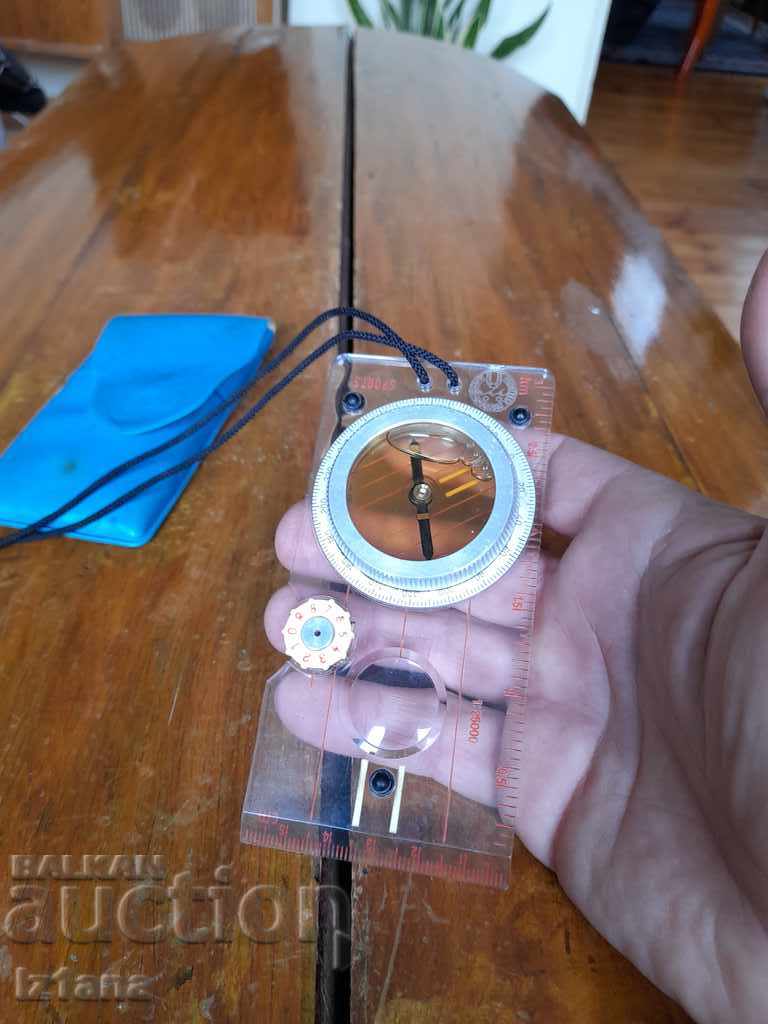 Delivery of An old compass Delivery of An old compass