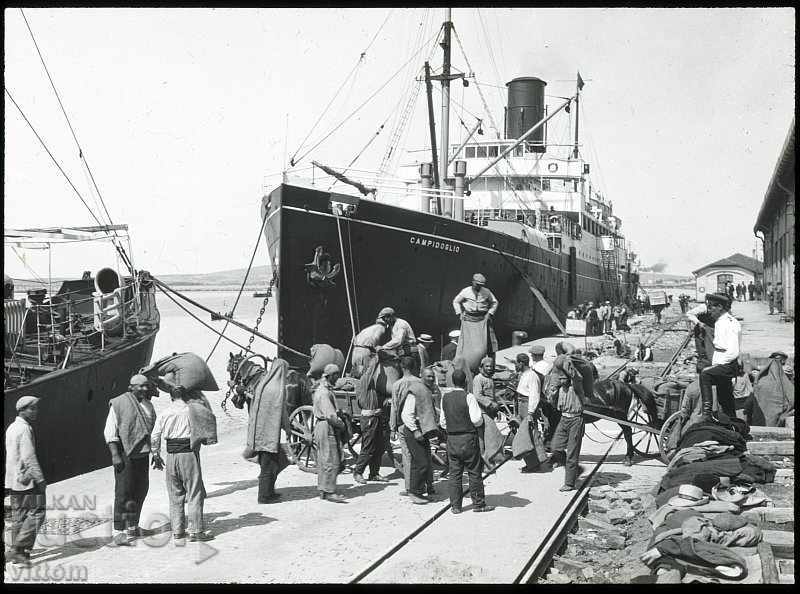 Burgas port ship dockers photo 1930 glass slide