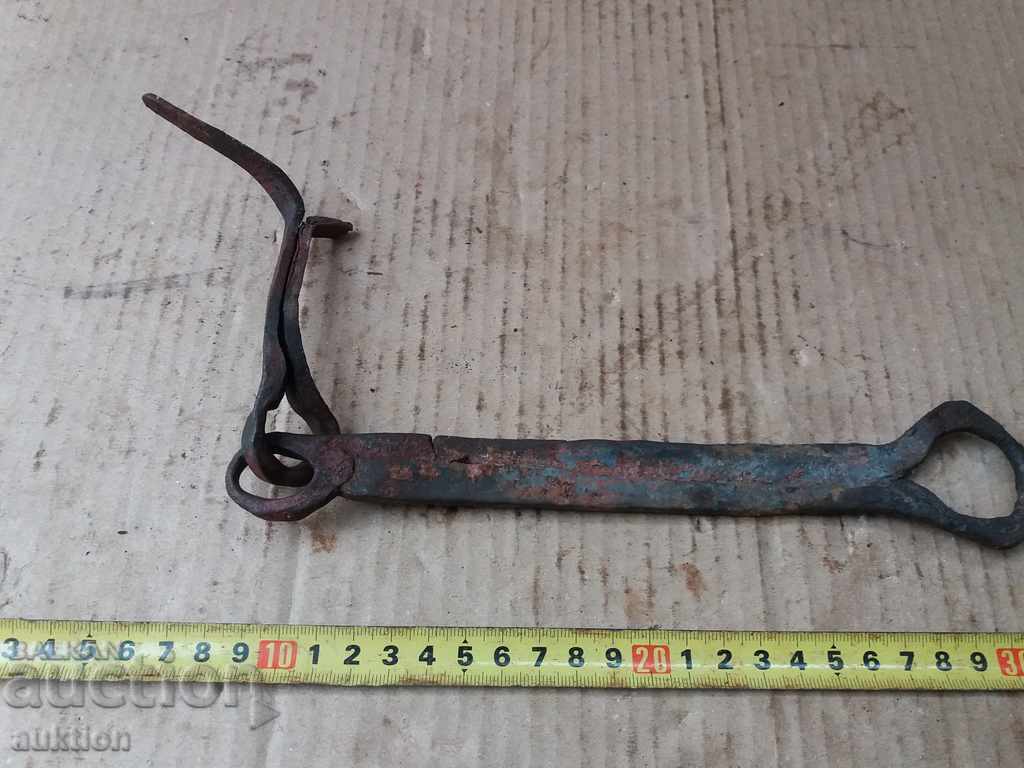 FORGED MASSIVE LOCK LOCK - 6 FORGED MASSIVE LOCK LOCK - 6