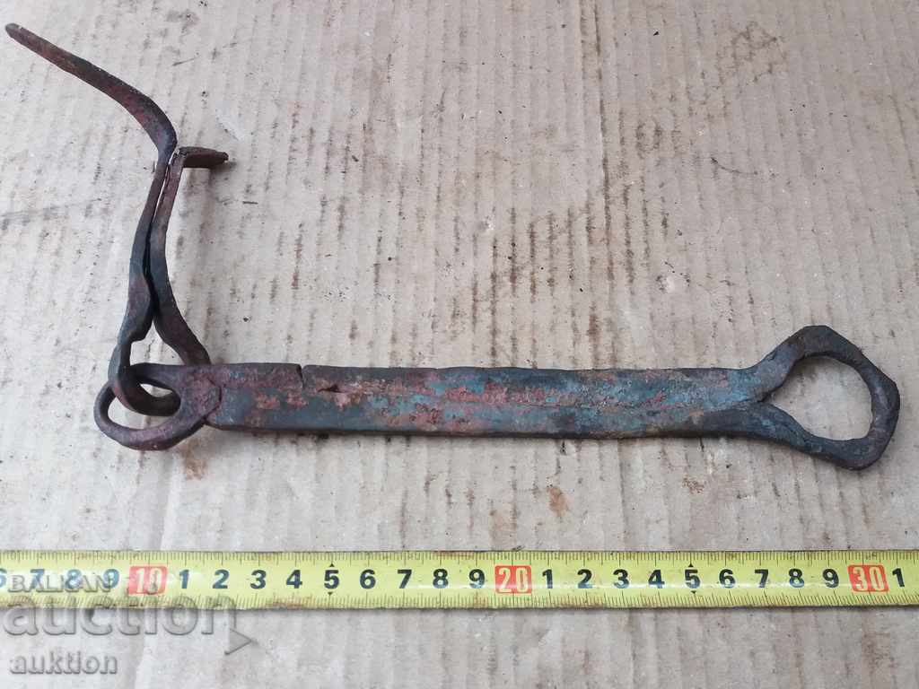 FORGED MASSIVE LOCK LOCK - 7 FORGED MASSIVE LOCK LOCK - 7