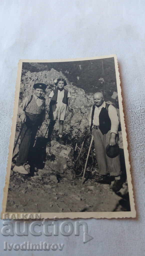Fotografie Vitosha Mountaineers pe drumul către cabana Tintyava 1940