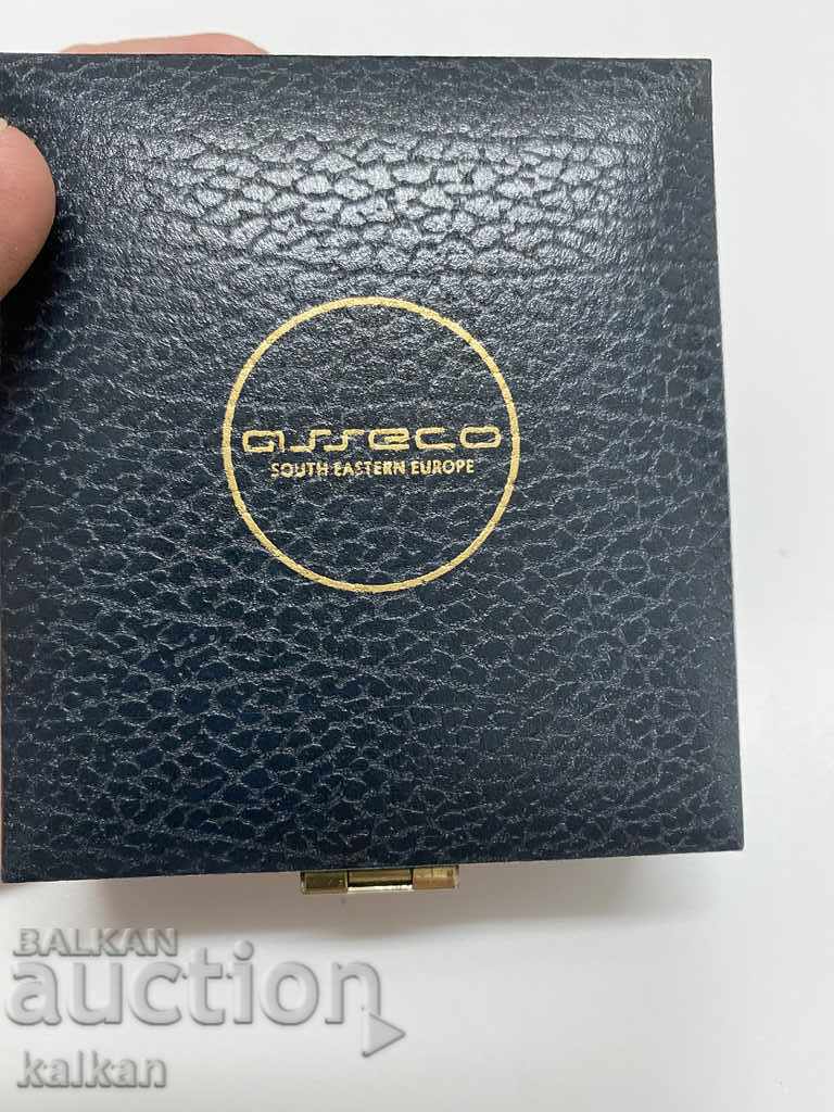 Delivery of Collector's coin Delivery of Collector's coin