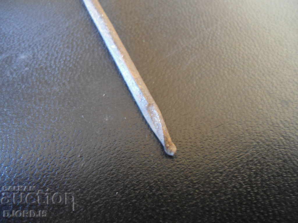 Old bit drill with price 3.00 BGN | € 1.53 Old bit drill with price 3.00 BGN | € 1.53