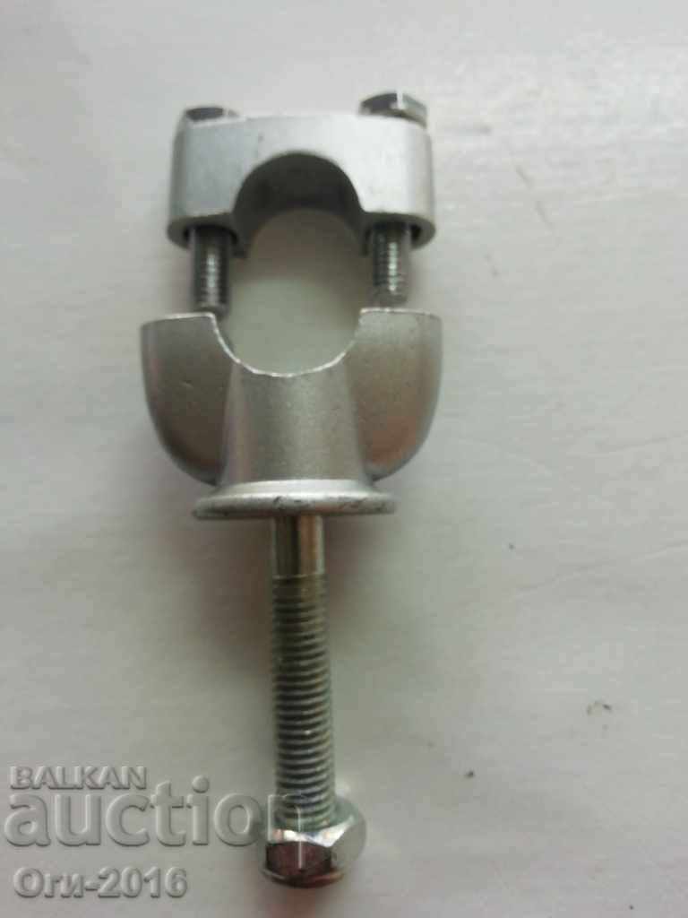 Auction Bracket. for the handlebars of a bicycle or motorcycle Auction Bracket. for the handlebars of a bicycle or motorcycle