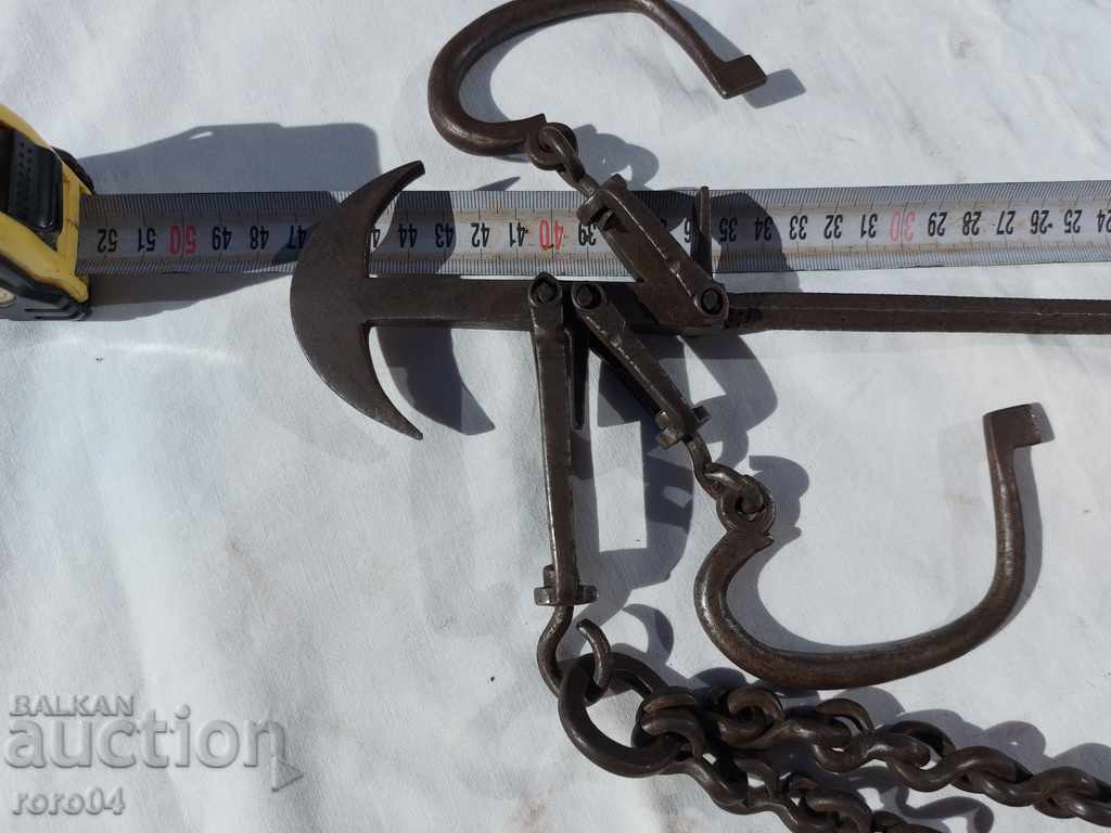 KANTAR - OTTOMAN with price 40.50 BGN | € 20.71 KANTAR - OTTOMAN with price 40.50 BGN | € 20.71