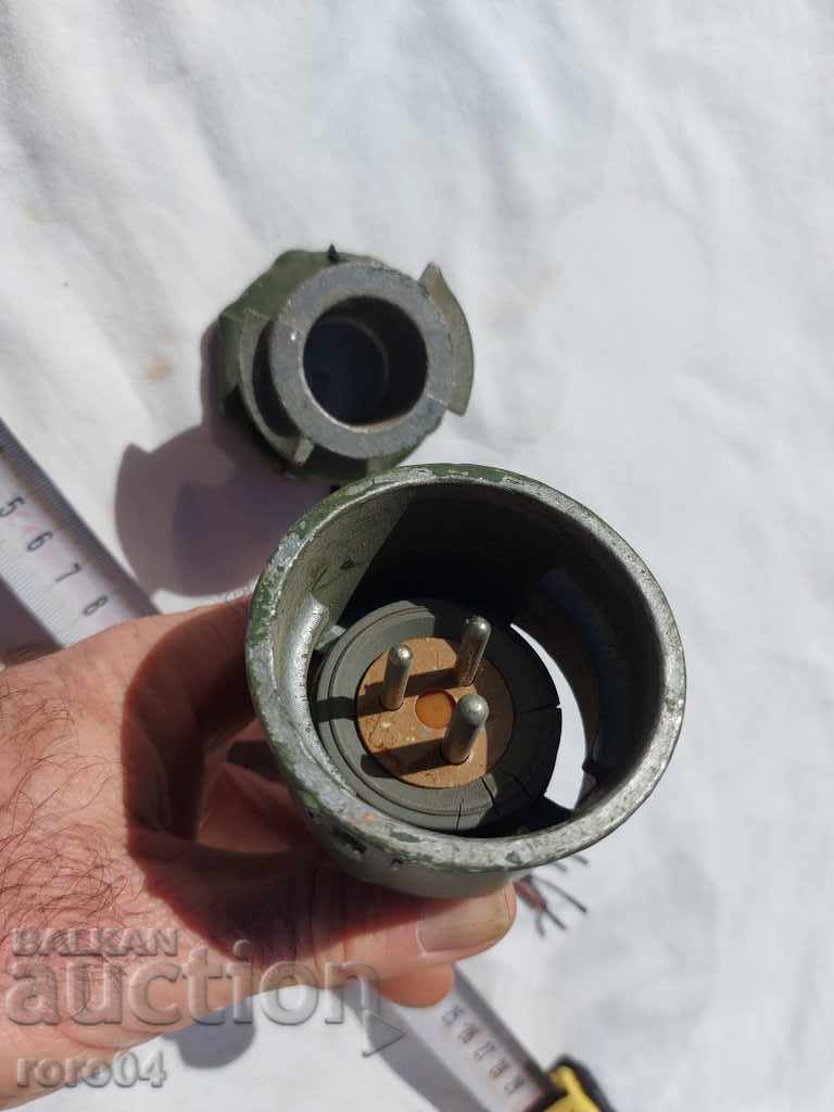 PLUG - ARMY - DDR - 5 PLUG - ARMY - DDR - 5