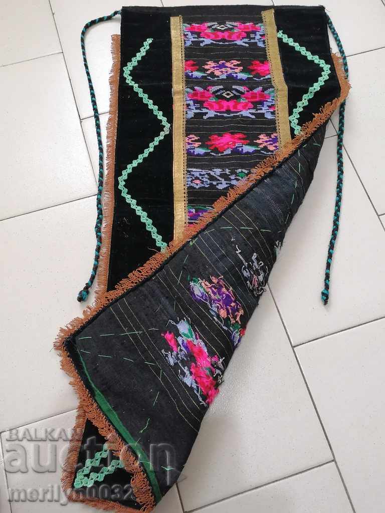 Стара тъкана, бродирана и везана престилка, носия, сукман с цена 146.00 лв. | € 74.65 Стара тъкана, бродирана и везана престилка, носия, сукман с цена 146.00 лв. | € 74.65