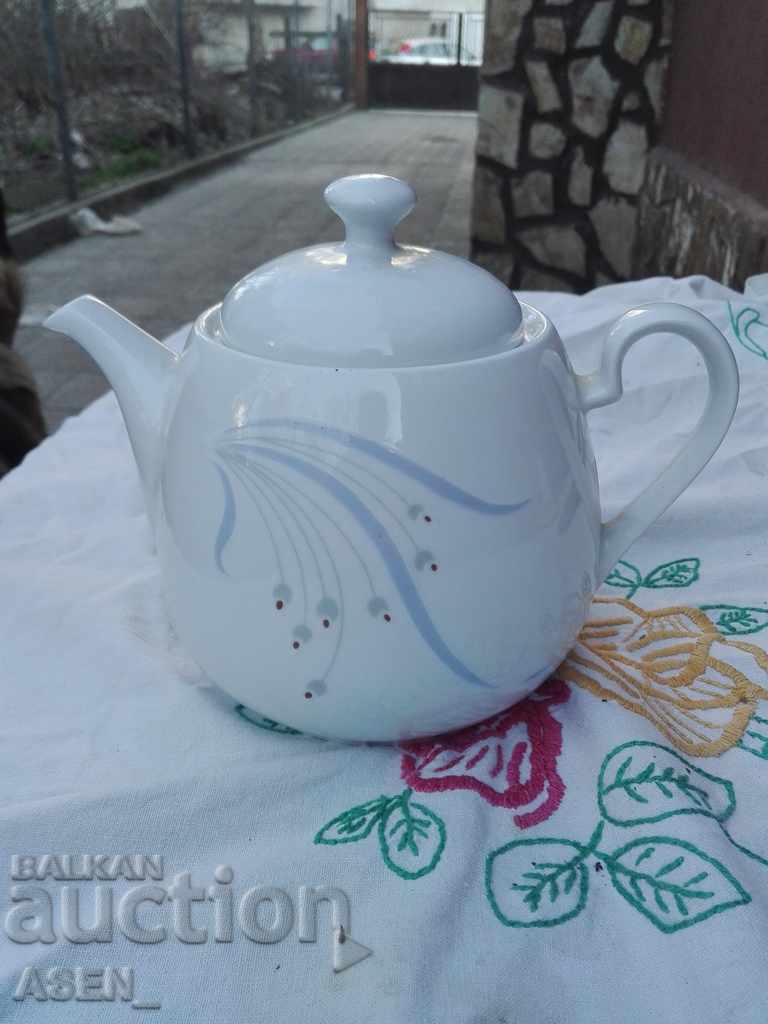 porcelain teapot 3