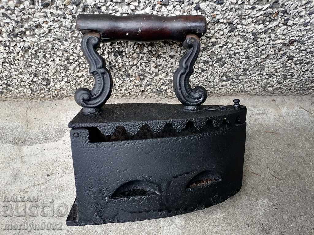 Аукцион Ютия на жар Аукцион Ютия на жар