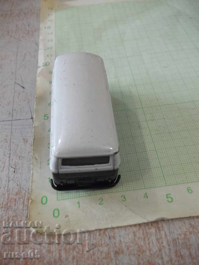 Car - 665 - 5 Car - 665 - 5