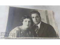 Снимка Млад мъж и млада жена