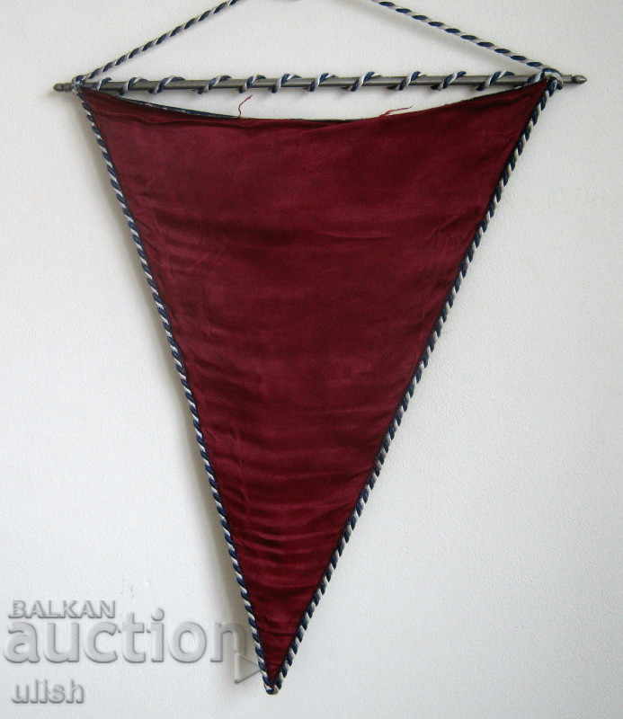 Auction Ruda Hvezda Brno Czechoslovakia old embroidered flag flag Auction Ruda Hvezda Brno Czechoslovakia old embroidered flag flag