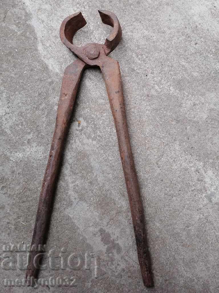 Old wrought iron pliers - 7 Old wrought iron pliers - 7