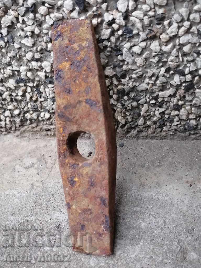 Chuck for hair sticking, hammer, forging tool, primitive with price 26.00 BGN | € 13.29 Chuck for hair sticking, hammer, forging tool, primitive with price 26.00 BGN | € 13.29