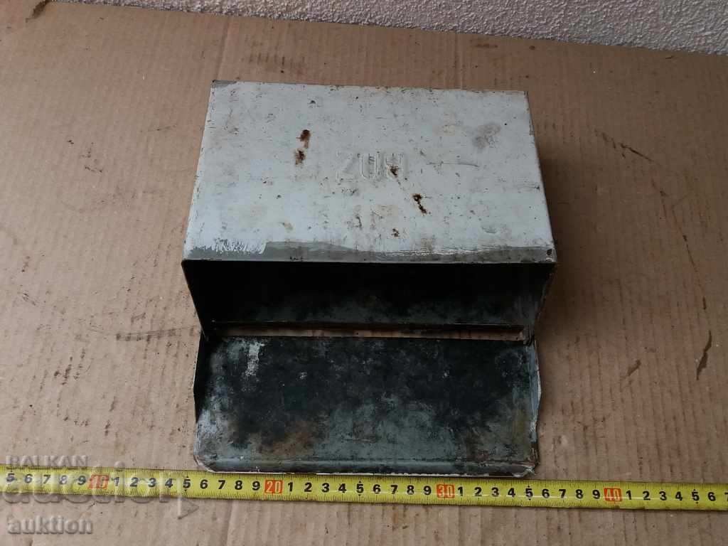 RELIKVA BDZ - SCUMIERĂ, MOBILĂ PENTRU PERETE - 6 RELIKVA BDZ - SCUMIERĂ, MOBILĂ PENTRU PERETE - 6