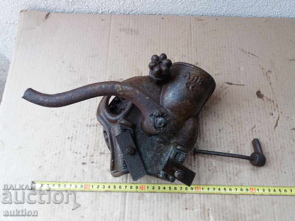 Auction OLD RETRO MACHINE FOR GRINDING CORN, CORN WITH MARKER Auction OLD RETRO MACHINE FOR GRINDING CORN, CORN WITH MARKER