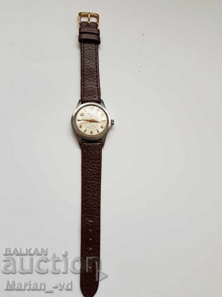 Men's mechanical watch Lagonda with price 80.00 BGN | € 40.90 Men's mechanical watch Lagonda with price 80.00 BGN | € 40.90