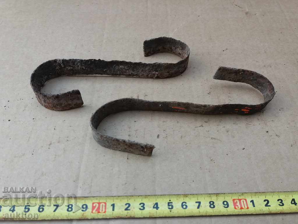 ΠΑΛΙΑ ΜΕΤΑΛΛΙΚΑ ΓΑΝΤΣΑΡΙΑ, Στήριγμα με τιμή 3.99 BGN | € 2.04