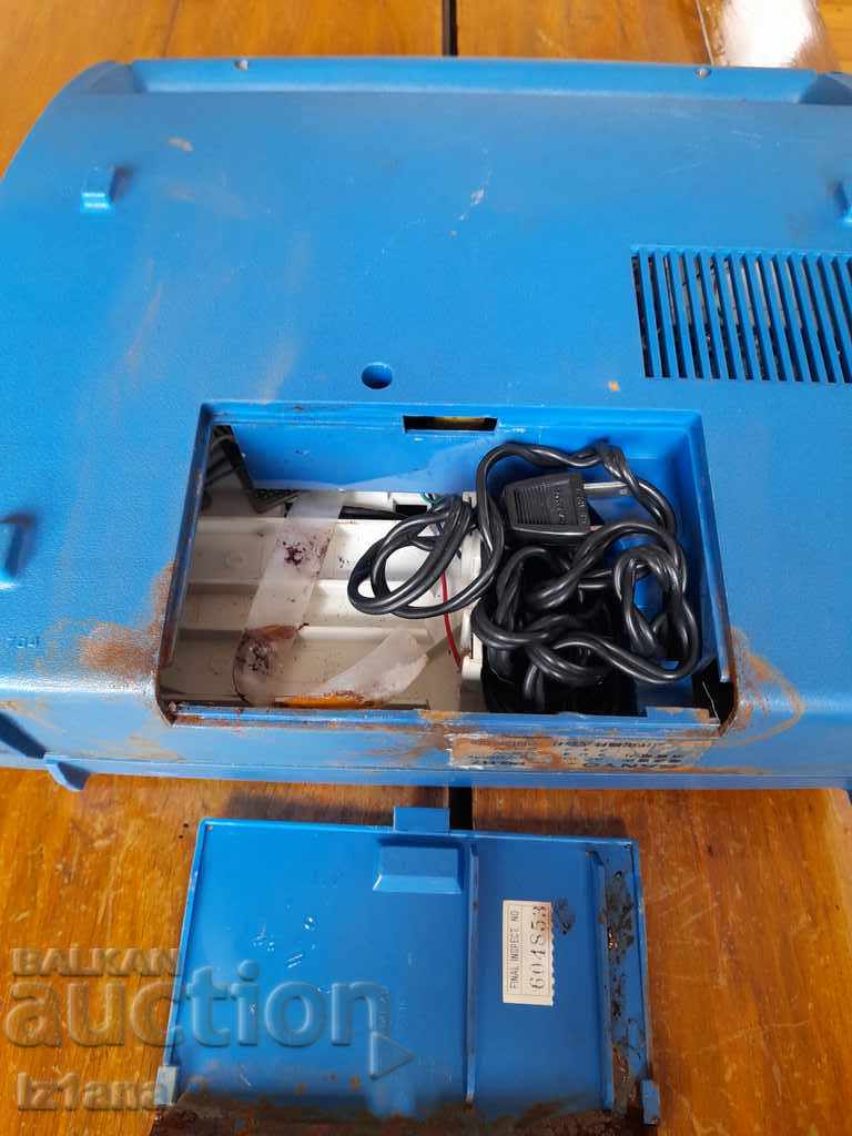 Old Sanyo radio turntable - 6 Old Sanyo radio turntable - 6