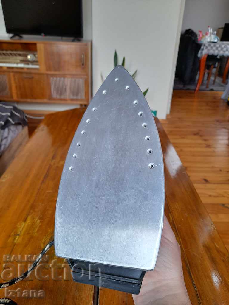 Fier de călcat cu abur vechi rusesc - 7 Fier de călcat cu abur vechi rusesc - 7