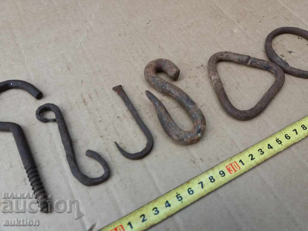 Delivery of REVIVAL FORGED HOOKS, HANGS - CRANE