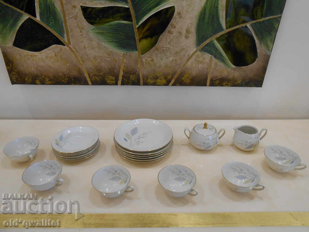 Delivery of Porcelain tea / coffee set, for 6 people, Germany Delivery of Porcelain tea / coffee set, for 6 people, Germany