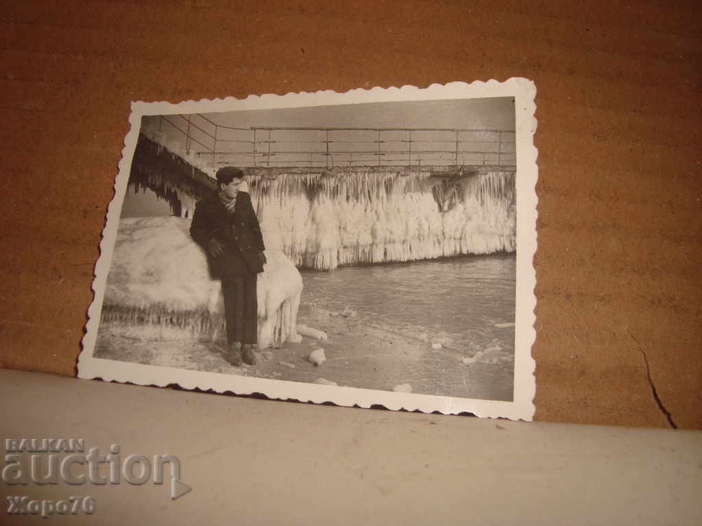 FREEZING OF THE BRIDGE IN BURGAS VERY OLD PHOTOGRAPHY - RRR - 5 FREEZING OF THE BRIDGE IN BURGAS VERY OLD PHOTOGRAPHY - RRR - 5