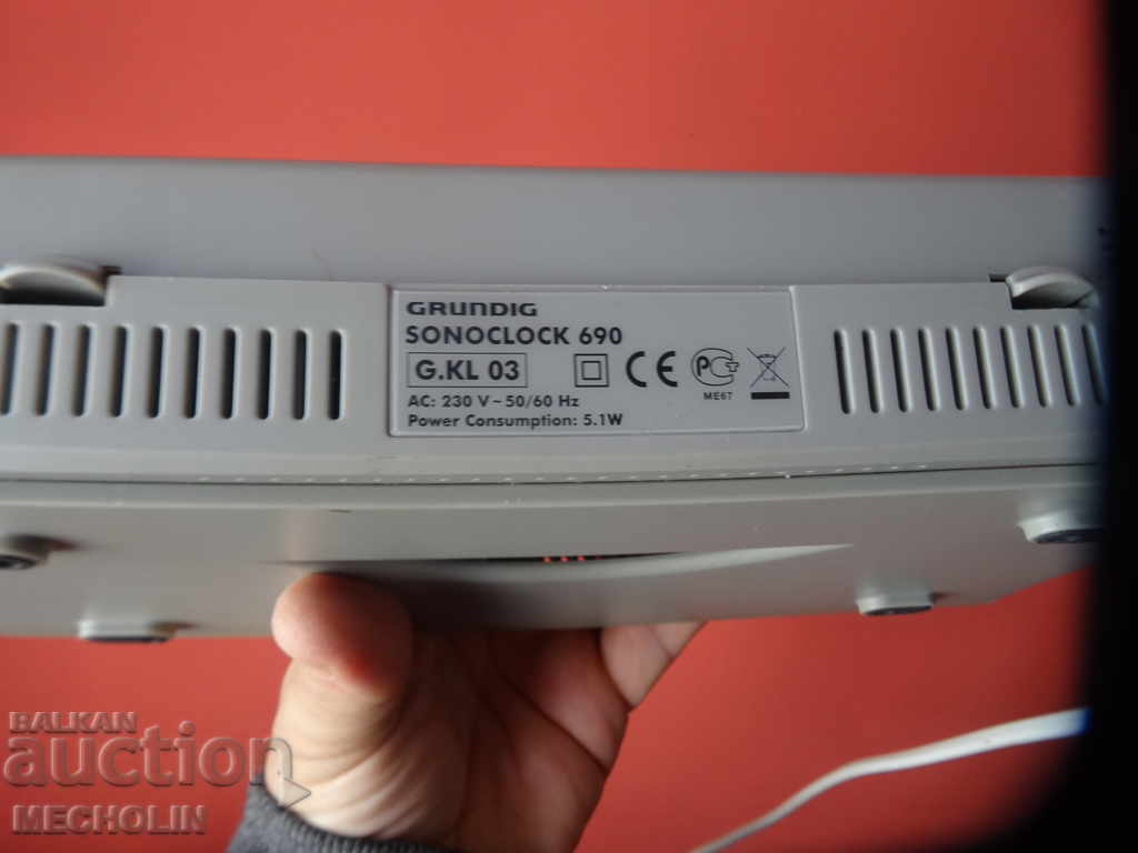 GERMAN GERMAN RADIO CLOCK GRUNDIG with price 30.00 BGN | € 15.34 GERMAN GERMAN RADIO CLOCK GRUNDIG with price 30.00 BGN | € 15.34
