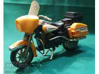 I am selling a motorcycle model.