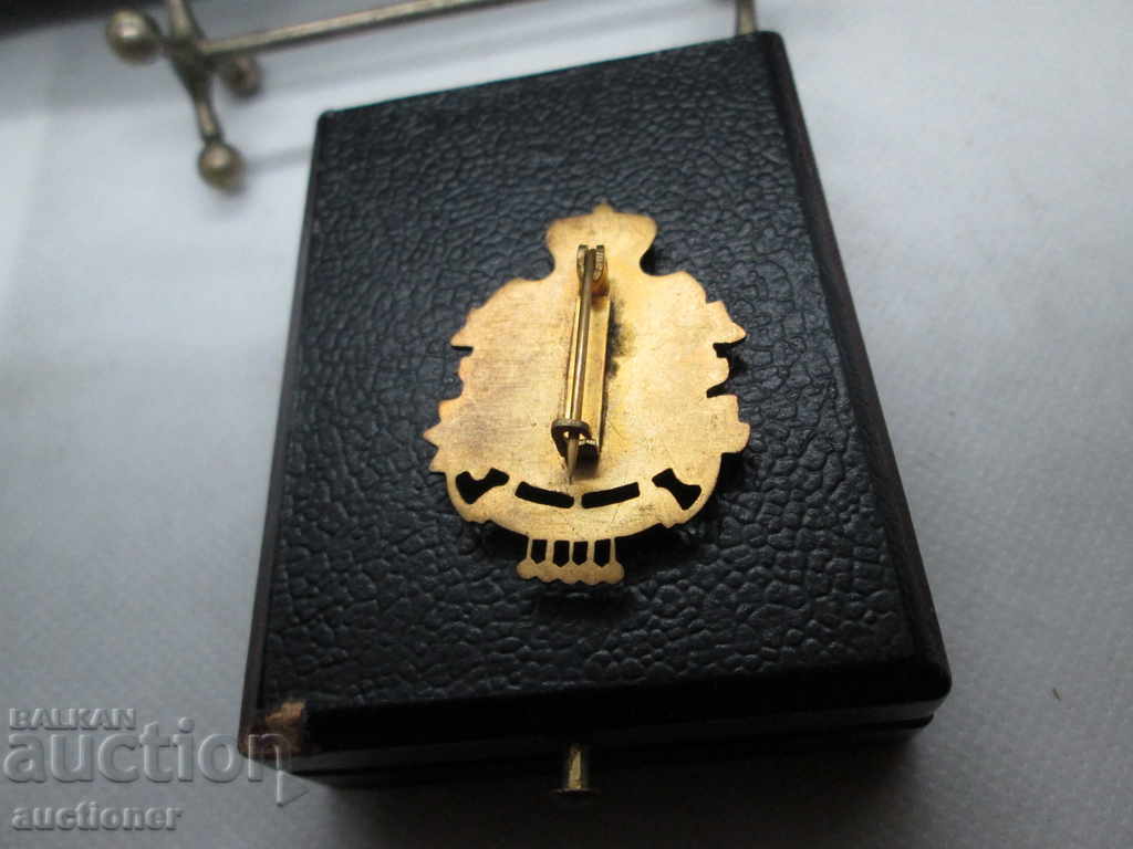 BULGARIAN ROYAL BULLETIN BRAND WITH BOX - 7 BULGARIAN ROYAL BULLETIN BRAND WITH BOX - 7