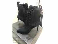 Women's boots Alexander Wang x H&M number 40 and number 39 new