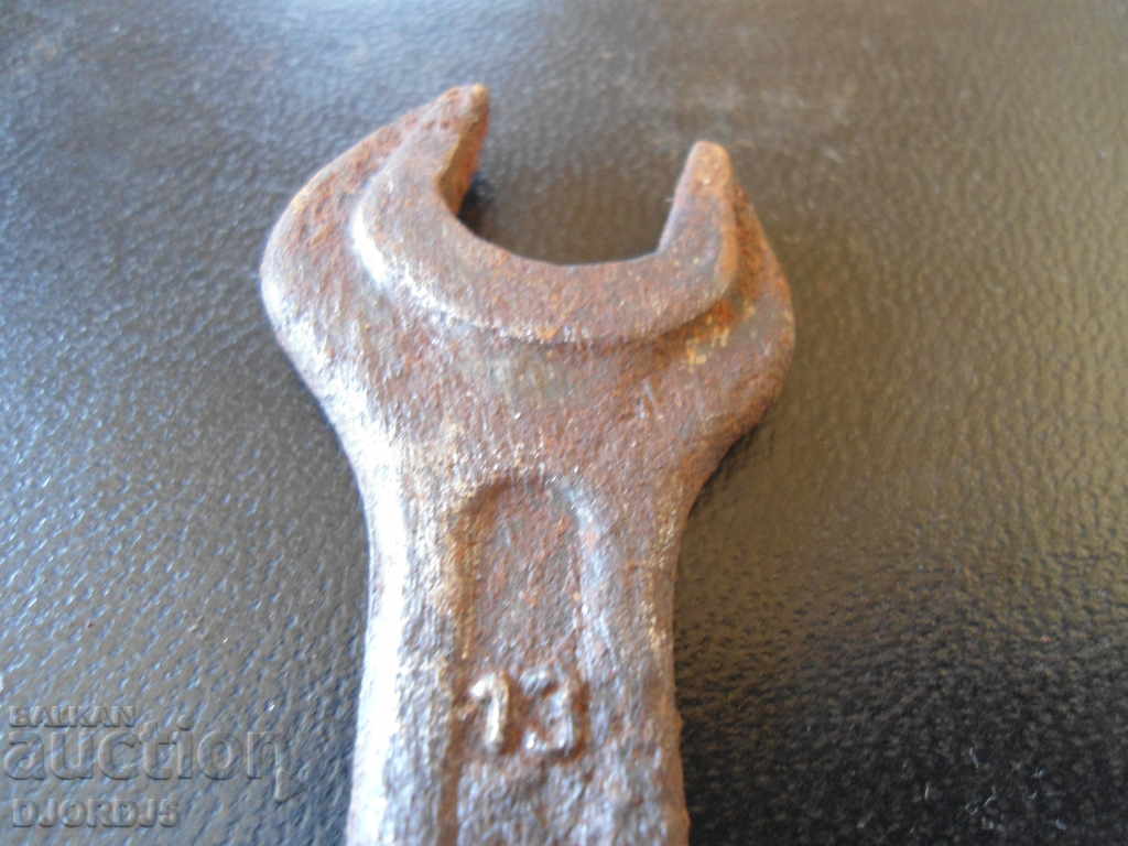 Auction Old key 13-17, FROM ARDA Auction Old key 13-17, FROM ARDA
