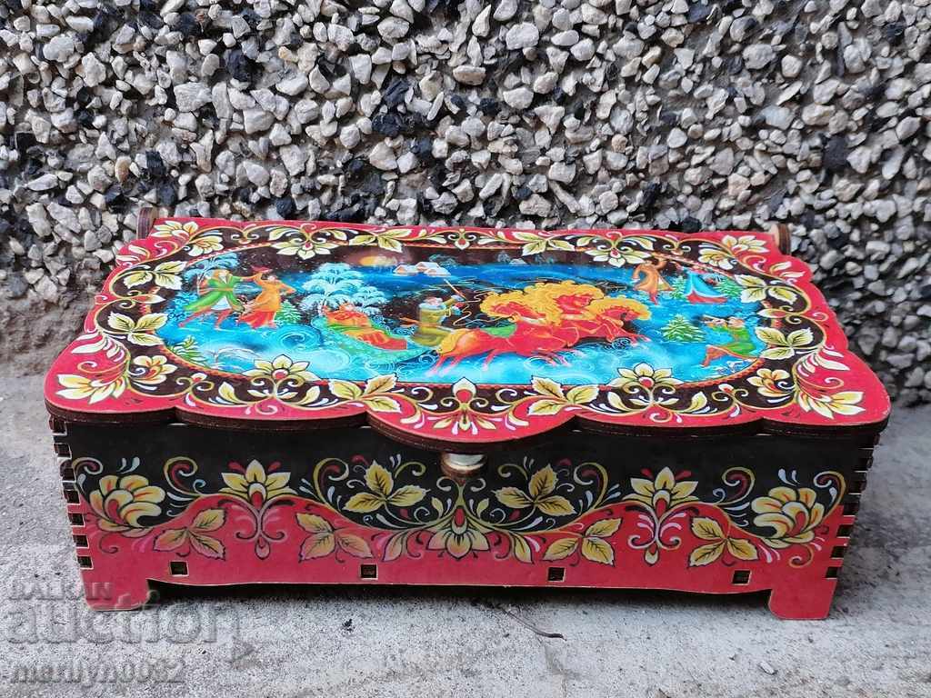 Παλιό ρωσικό κουτί κοσμημάτων ΕΣΣΔ με τιμή 57.00 BGN | € 29.14 Παλιό ρωσικό κουτί κοσμημάτων ΕΣΣΔ με τιμή 57.00 BGN | € 29.14