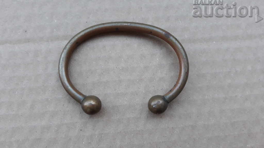 antique bracelet with price 31.00 BGN | € 15.85 antique bracelet with price 31.00 BGN | € 15.85