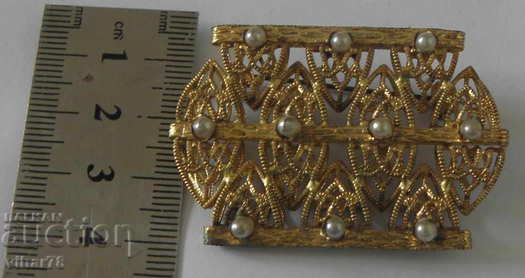 BROŠKA with price 35.99 BGN | € 18.40 BROŠKA with price 35.99 BGN | € 18.40