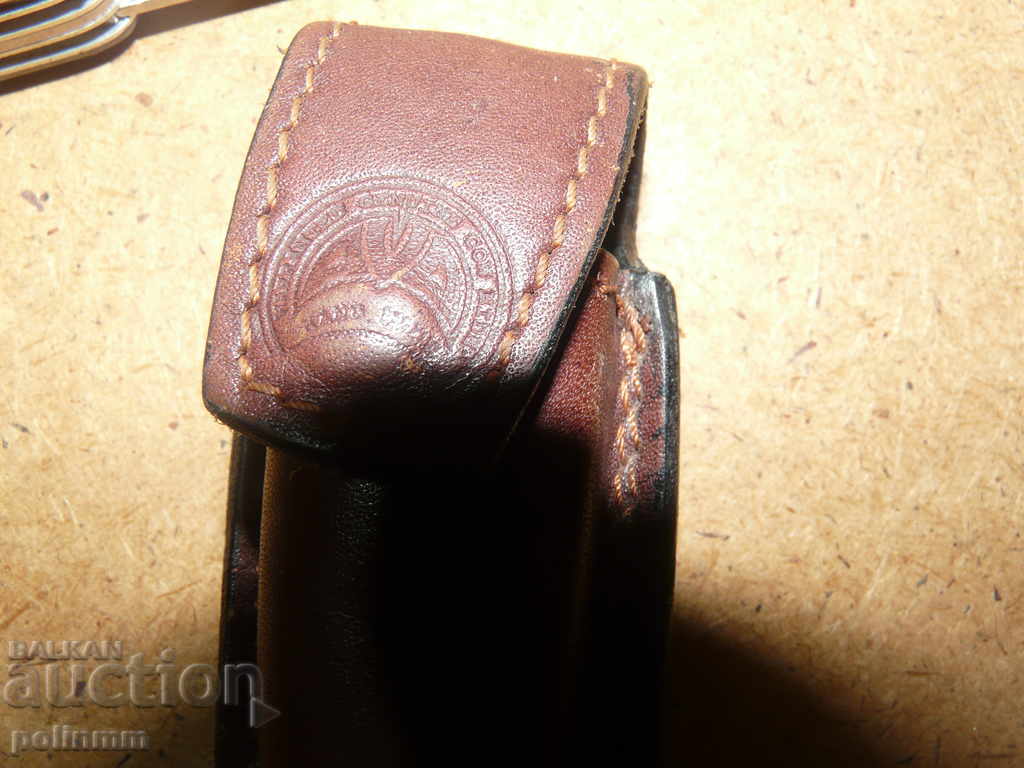 Auction Leg VICTORINOX Auction Leg VICTORINOX