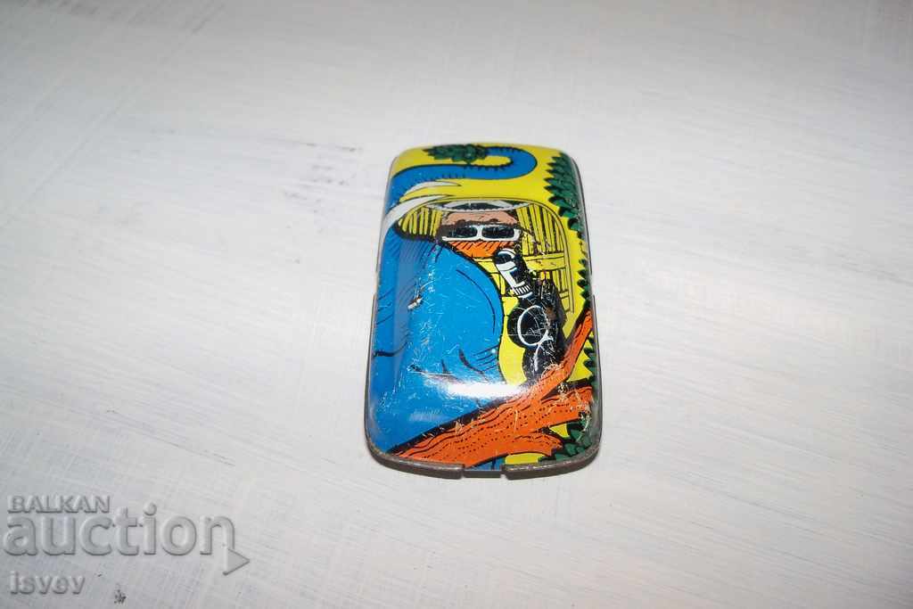 Доставка на малка ламаринена количка соц играчка Доставка на малка ламаринена количка соц играчка