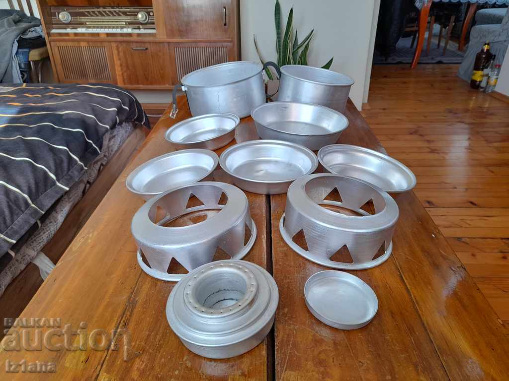 Δημοπρασία Παλιά τουριστικά σκεύη, πιάτα, σόμπα αλκοόλ Δημοπρασία Παλιά τουριστικά σκεύη, πιάτα, σόμπα αλκοόλ