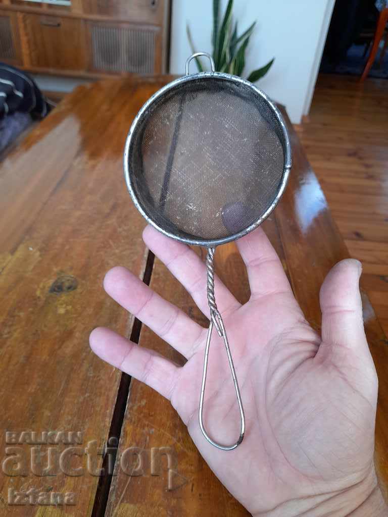 Παλιά φίλτρο με τιμή 6.00 BGN | € 3.07 Παλιά φίλτρο με τιμή 6.00 BGN | € 3.07