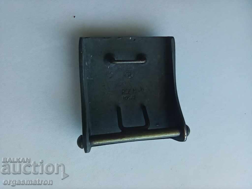 Delivery of German WW2 Luftschutz Belt Buckle RZM