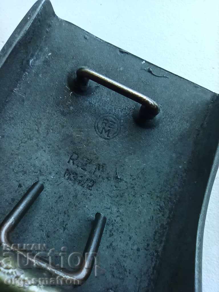 German Current WW2 Original Luftschutz Belt Buckle RZM - 7 German Current WW2 Original Luftschutz Belt Buckle RZM - 7