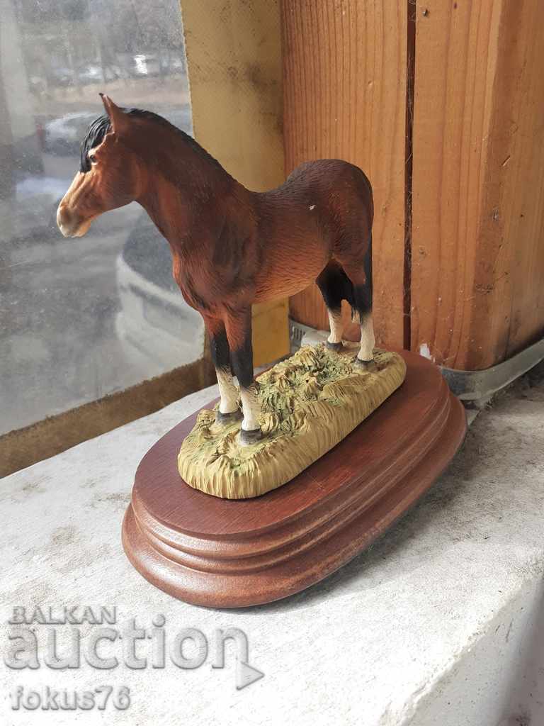 Auction Great collector's statuette marked Leonardo Pony Auction Great collector's statuette marked Leonardo Pony