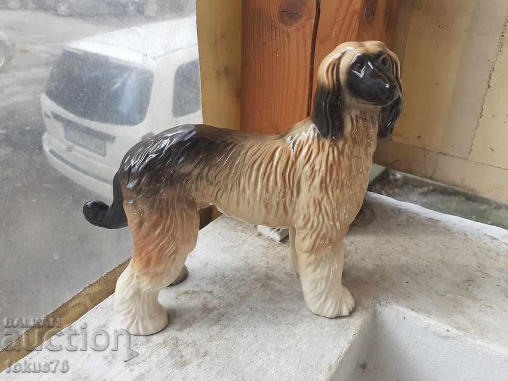 Порцеланова статуетка фигура куче хрътка маркировка порцелан