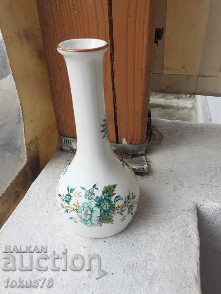 Delivery of Staffordshire England porcelain vase porcelain