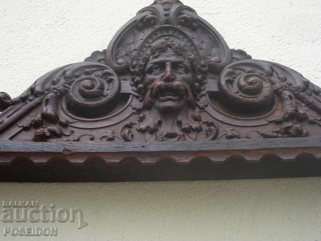 STAND FOR TWO RIFLES; RIFLE; REVOLVER; GUN with price 1200.00 BGN | € 613.55 STAND FOR TWO RIFLES; RIFLE; REVOLVER; GUN with price 1200.00 BGN | € 613.55