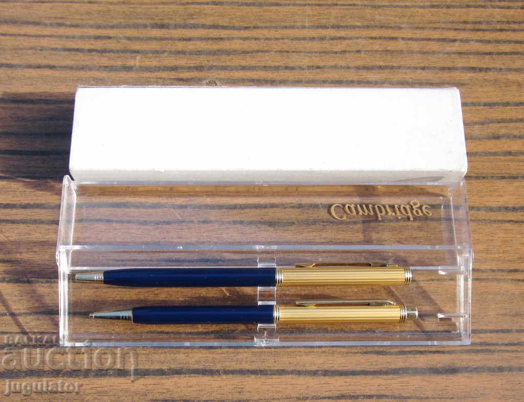 Cambridge set of mechanical pencil and pen in a box