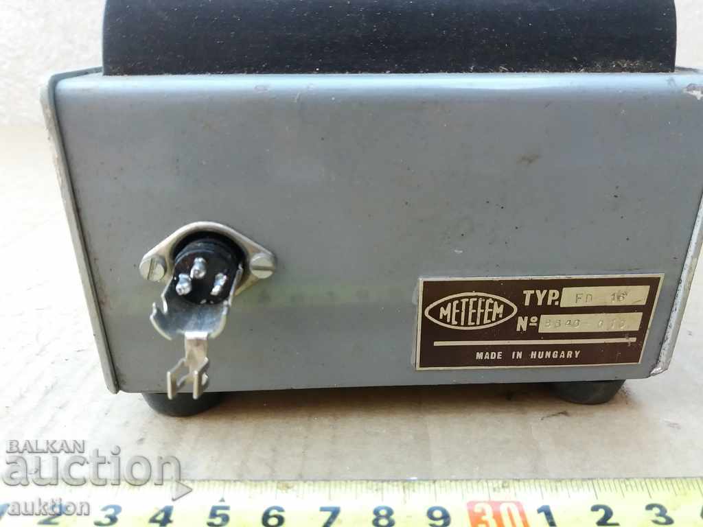 OLD MEASURING INSTRUMENT - ELECTRICAL - 5 OLD MEASURING INSTRUMENT - ELECTRICAL - 5
